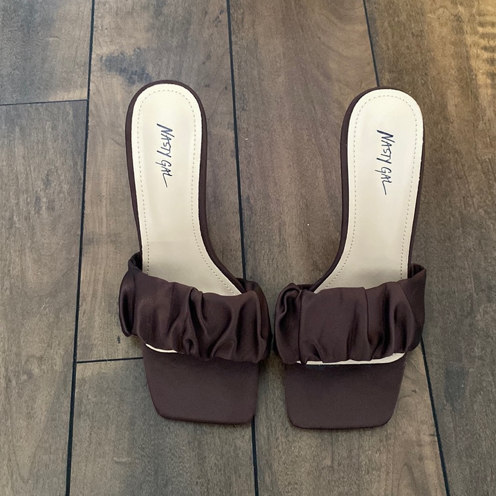 Nasty gal brown heels